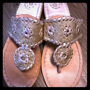 Jack Rogers gold sparkle sandals (Girls’ size 2)